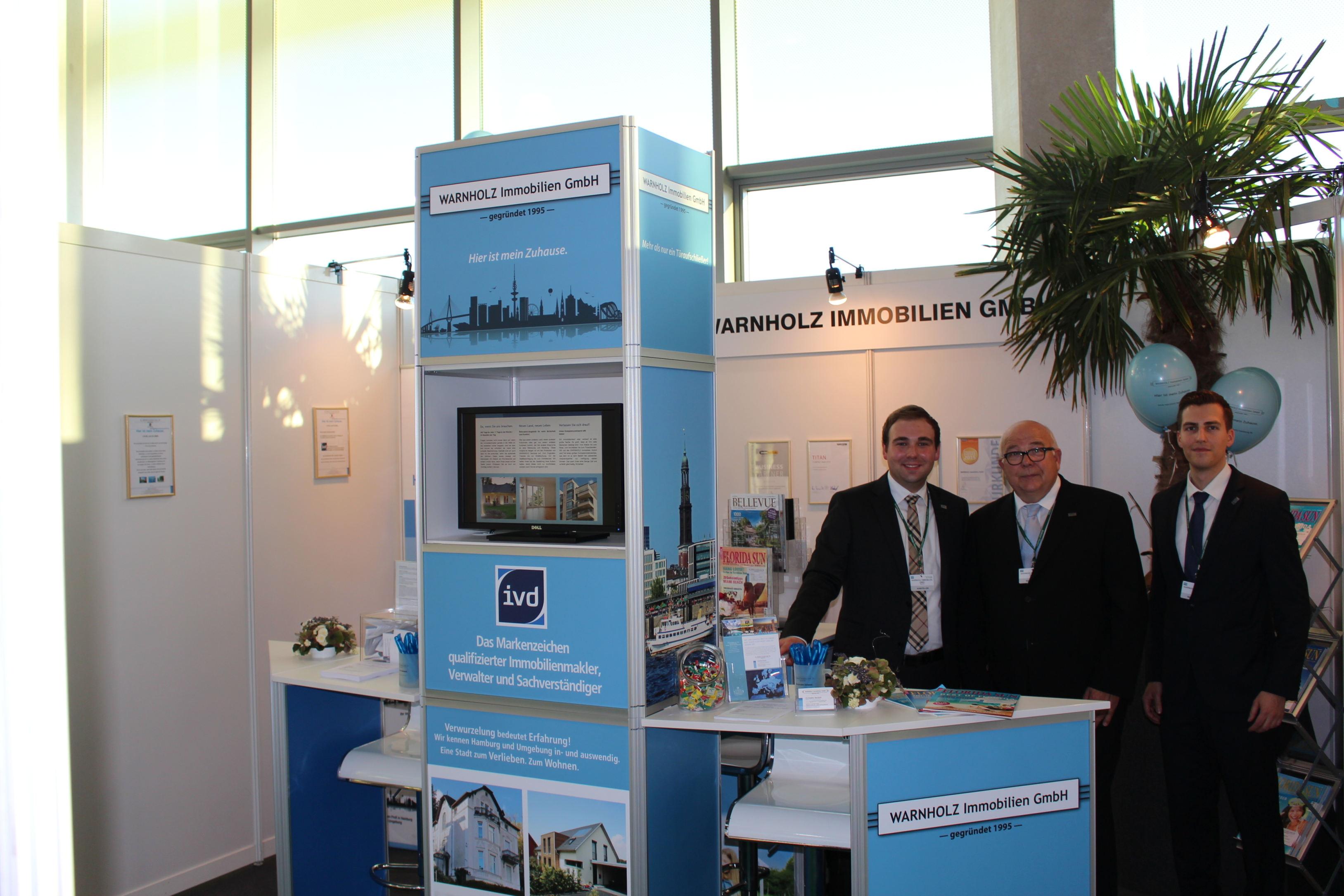 Team von WARNHOLZ auf Hamburger Immobilienmesse